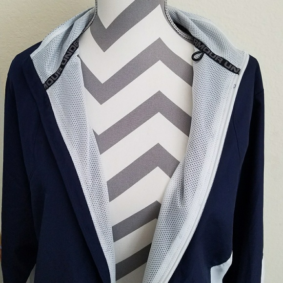 Mens Under Armour Windbreaker - Picture 5 of 6